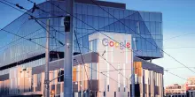 Dopo 10 anni Google (Alphabet) potrebbe tornare a essere la prima societ&agrave; al mondo per capitalizzazione
