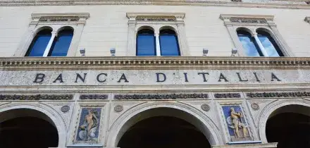 Questa banca italiana &egrave; sotto attacco. Carica di scommesse short dagli hedge fund