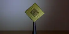 Il pi&ugrave; grande produttore di chip russo registra un crollo degli utili del 98%