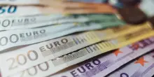Rendimenti ricchi fino al 4,04% alle aste dei titoli di Stato emessi a tassi fissi e costanti