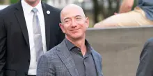 Raddoppiare le tasse ai ricchi non aiuter&agrave; la classe media. Le parole di Jeff Bezos contro il &ldquo;Tax the rich&rdquo;