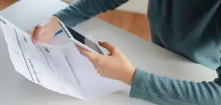 Il tuo smartphone ti spia davvero? Ecco cosa registra ogni giorno (dati alla mano)