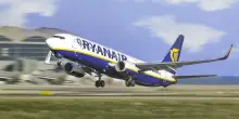 Stop all'alcol agli aeroporti o rischi una multa. La proposta di Ryanair