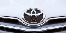 Toyota ha appena realizzato l'invenzione del secolo: i serbatoi intercambiabili