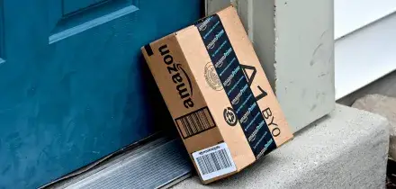 Amazon introduce l'AI nel suo shopping. Come cambia la piattaforma?