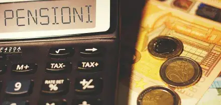 Pensioni, sotto i 1.223 euro al mese spetta la quattordicesima
