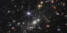A 27 anni ha lasciato il lavoro e ha fondato un &ldquo;ranch&rdquo; con 550 telescopi in Texas