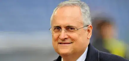 Perch&eacute; il titolo della Lazio vola in borsa. Voci sulla cessione e sull'annuncio di Lotito