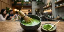 A 29 anni ha lasciato un lavoro da 250.000 dollari l'anno per aprire un bar di t&egrave; matcha