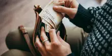 Conto corrente, truffa ai danni di una pensionata per 120.000 euro. Alla banca l'obbligo di risarcire la cliente