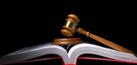 Come riconoscere una clausola vessatoria nel contratto di mutuo o finanziamento