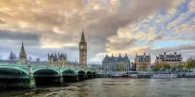 Il FTSE tocca i massimi. Ma allora perch&eacute; il mercato britannico &egrave; in terapia intensiva?