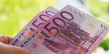 Pensioni, il governo vuole aumentarle di 1.000 euro. Ma solo quelle d'oro