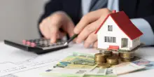 Prezzi delle case in frenata. Conviene comprare ora o aspettare? Il verdetto dei dati Bankitalia