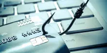 Truffa sui falsi rimborsi Irpef, come funziona e a cosa fare attenzione