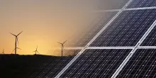 La pellicola solare che si attacca come un adesivo. &Egrave; spessa meno di 1 millimetro e produce energia