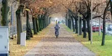 Giornata mondiale senza auto 2026. Quanto si risparmia rinunciando alla macchina?