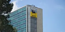 Con i robot umanoidi Eni &ldquo;gioca&rdquo; alla tech company. Ma il piano 2030 punta a pi&ugrave; petrolio e gas