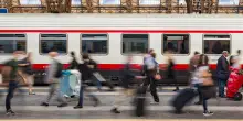 Abbonamento treno per i pendolari, quanto costa e come risparmiare