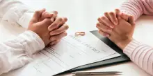 Divorzio in Comune, come funziona, a chi &egrave; rivolto e quanto costa