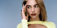 Quanto guadagna Dua Lipa? Il patrimonio da sogno della popstar