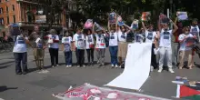 FLASH MOB PER GAZA, ISRAELE CENSURA IL GENOCIDIO