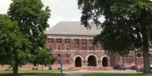 Usa, tribunale sospende divieto Trump a studenti stranieri ad Harvard