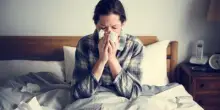 Influenza, come distinguerla e come curarsi: tra sintomi, consigli e… rimedi della nonna