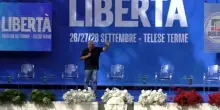 Tajani replica a Propaganda Live: “Chi ci attacca non ama la libertà”