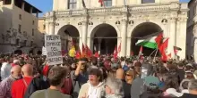 Brescia in piazza per Flotilla e Gaza, il corteo attraversa la città
