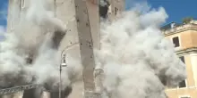 Roma, il momento del secondo crollo alla Torre dei Conti