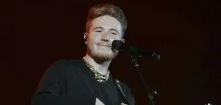 L’omaggio di Alfa al Maestro Peppe Vessicchio al live di Livorno