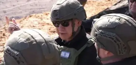 Netanyahu in Siria per ringraziare le truppe dell’Idf