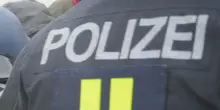 Germania, 12enne armata affronta la polizia: gli agenti aprono il fuoco, è grave