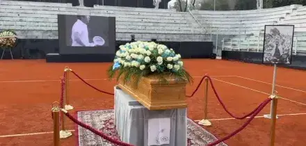 Al Foro Italico camera ardente di Pietrangeli, il feretro sul campo