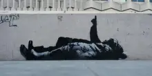 Banksy torna a Londra con un nuovo murale