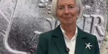 Lagarde fa gli auguri a Bulgaria nell&rsquo;Euro: brinder&ograve; con vino bulgaro