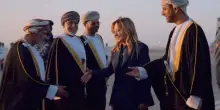 Meloni arriva in Oman, prima tappa della missione in Asia