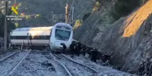 Scontro fra treni in Andalusia: almeno 39 morti