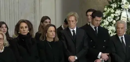Il mondo dice addio a Valentino, a Roma i funerali dello stilista