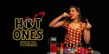 Giulia Vecchio torna su RaiPlay con Hot Ones Italia: ospiti, risate e alette sempre pi&ugrave; piccanti