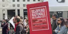 Sciopero giornalisti, il presidio a Milano: urgente rinnovo contratto