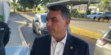 A Flavio Bolsonaro i soldi del banchiere arrestato: nessun &ldquo;illecito&rdquo;