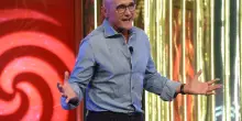 Alfonso Signorini ed il gesto di solidariet&agrave; di una fan pensionata