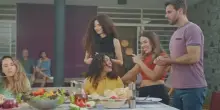 Come la socialit&agrave; nei giovani sta cambiando forma