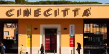 Roma, nuovo blitz della Guardia di finanza negli uffici di Cinecitt&agrave;