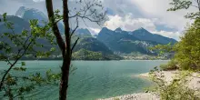 Caldo, medici ambientali: "Attenzione allo shock termico quando si entra in acqua"