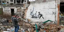 Banksy non &egrave; pi&ugrave; un mistero, identit&agrave; svelata da un'inchiesta sulle sue opere in Ucraina