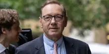 Assolto in sede penale, Kevin Spacey dovrà rispondere di presunti abusi in una causa civile