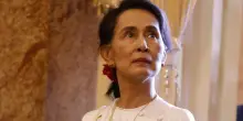Birmania, Aung Suu Kyi incontra un rappresentante della Croce rossa